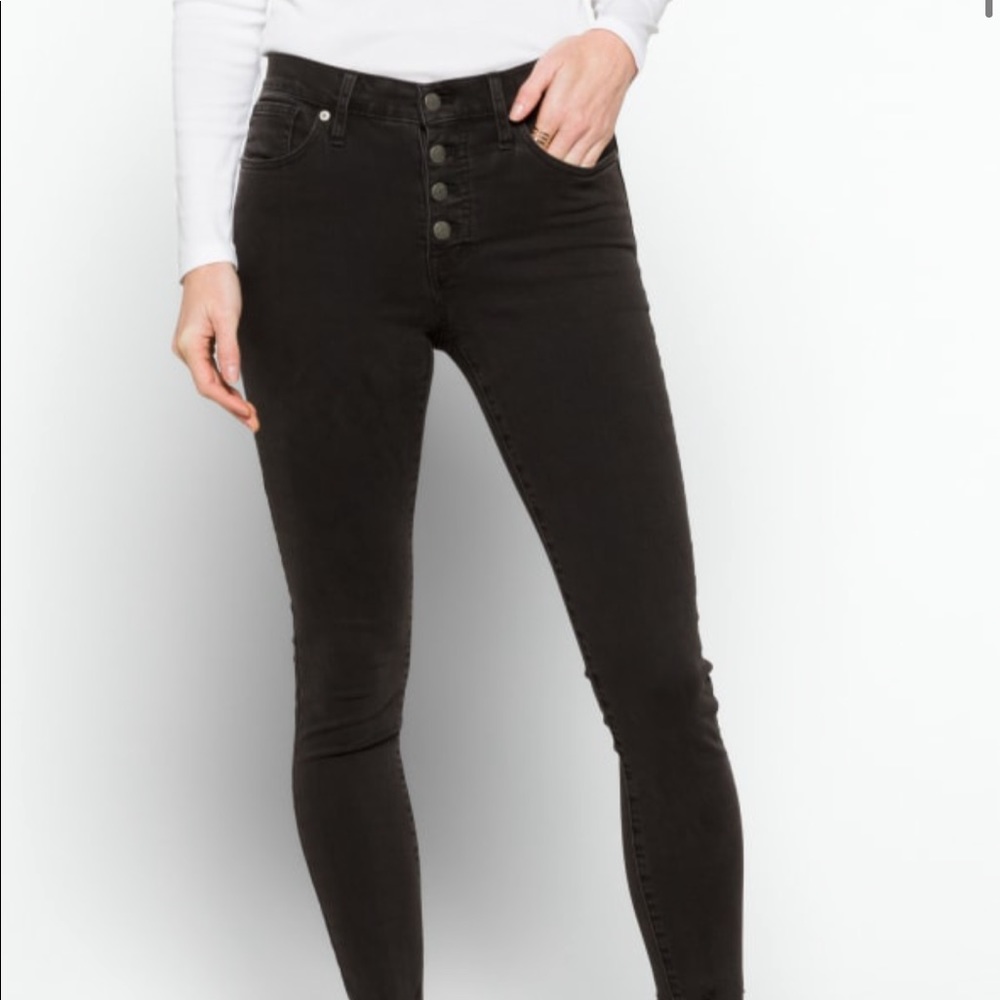 Madewell 9” high rise black jeans